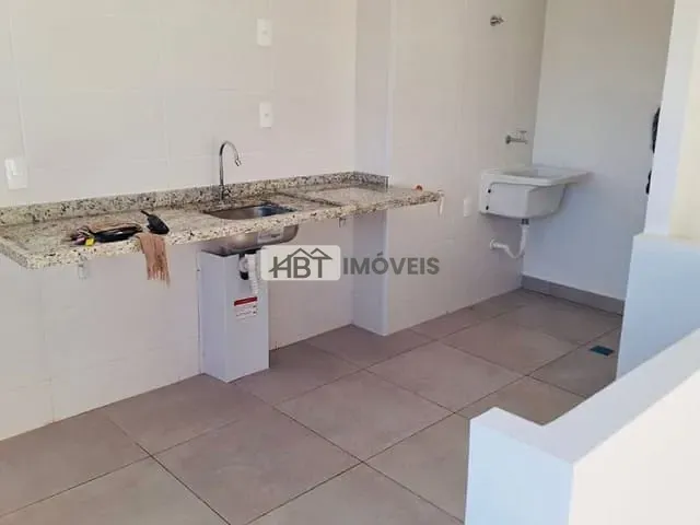 Apartamento 2 quartos e 2 banheiros, à venda, no bairro Jardim Auri Verde em Bauru