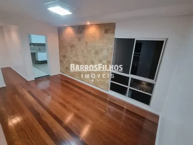 Apartamento com 165m² 3 quartos e 3 banheiros, à venda, no bairro Treze de Julho em Aracaju