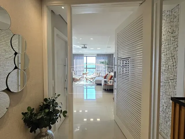 Apartamento 4 quartos e 5 banheiros, à venda, no bairro Bela Suiça em Londrina