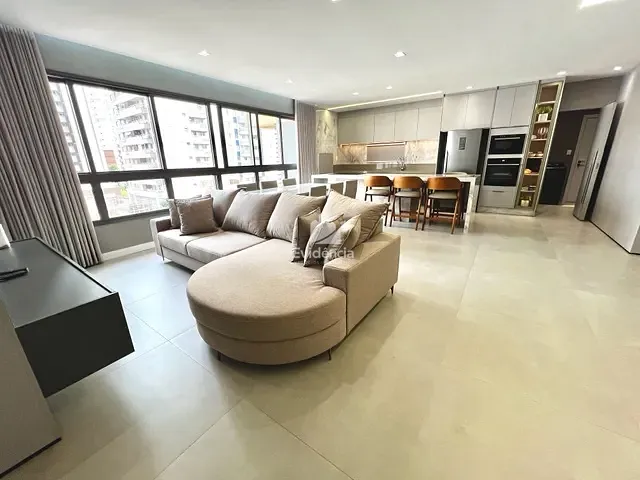 Apartamento com 271m² 3 quartos e 5 banheiros, à venda, no bairro Gleba Fazenda Palhano em Londrina