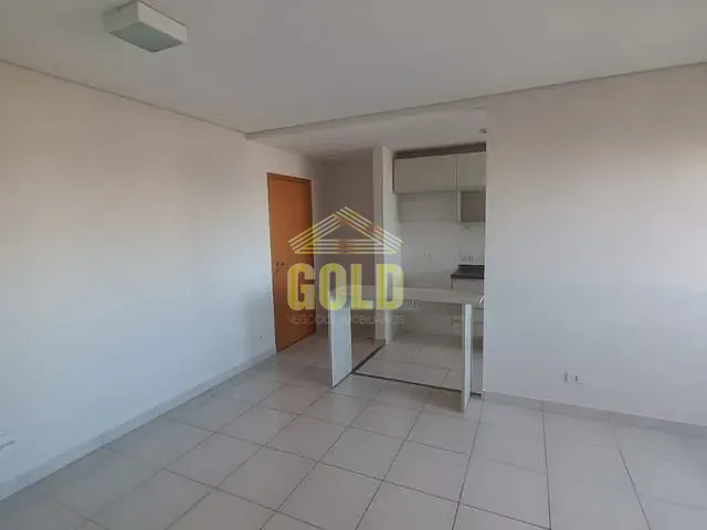 Apartamento com 113m² 3 quartos e 1 banheiro, à venda, no bairro Vitória em Londrina
