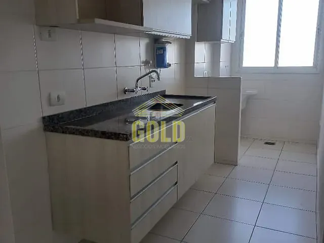 Apartamento com 113m² 3 quartos e 1 banheiro, à venda, no bairro Vitória em Londrina