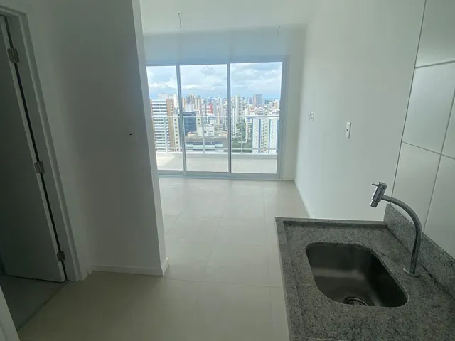 Apartamento 1 quarto e 1 banheiro, à venda, no bairro Caminho das Árvores em Salvador