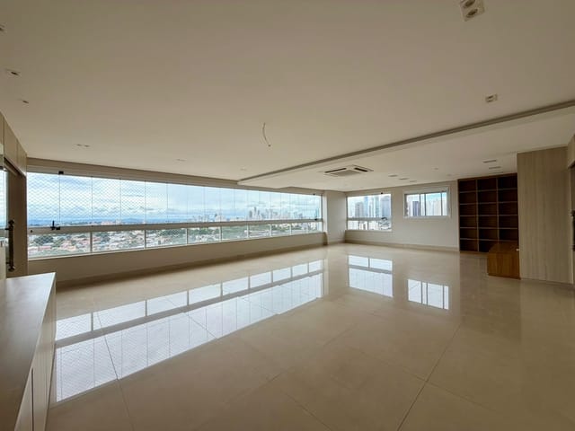 Apartamento com 218m² 3 quartos e 4 banheiros, à venda, no bairro Setor Marista em Goiânia