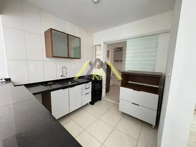 Apartamento 2 quartos e 1 banheiro, à venda, no bairro Palmital em Colombo