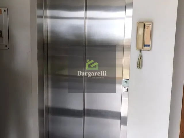 Apartamento 2 quartos e 2 banheiros, para alugar, no bairro Jardim Bela Vista em Lavras