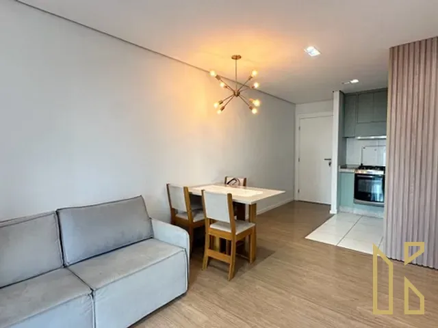 Apartamento 2 quartos e 2 banheiros, à venda, no bairro Gleba Fazenda Palhano em Londrina