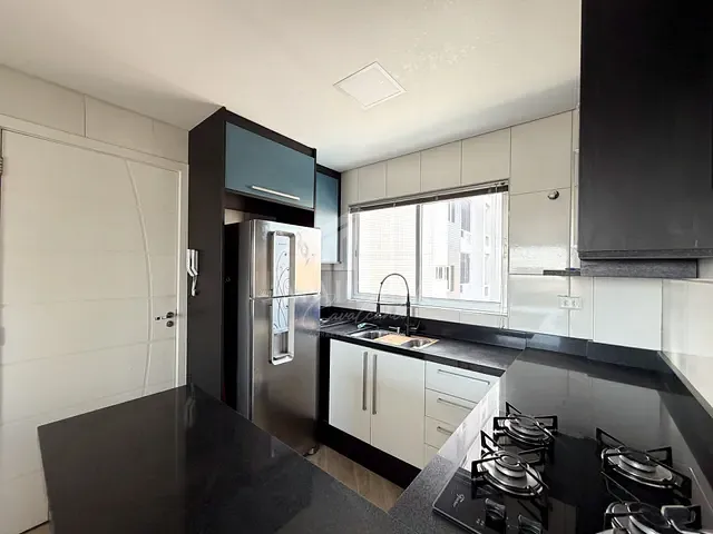 Apartamento com 98m² 3 quartos e 2 banheiros, à venda, no bairro Centro em São José dos Pinhais