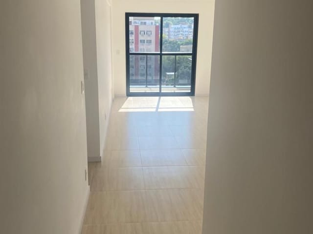 Apartamento com 95m² 3 quartos e 3 banheiros, à venda, no bairro Vila Valqueire em Rio de Janeiro