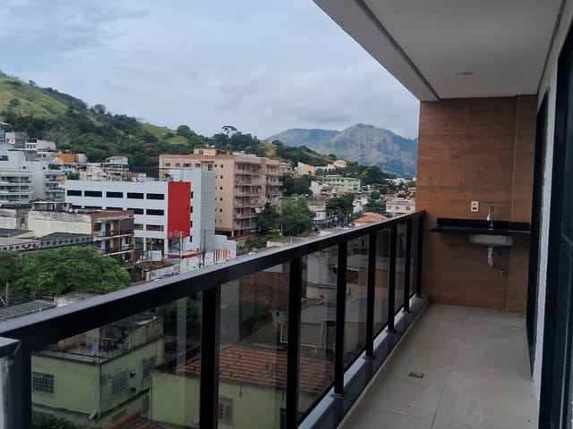 Apartamento com 95m² 3 quartos e 3 banheiros, à venda ou para alugar, no bairro Vila Valqueire em Rio de Janeiro