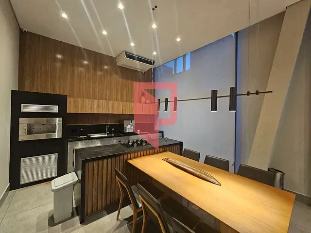 Apartamento 3 quartos e 2 banheiros, à venda, no bairro Lourdes em Belo Horizonte