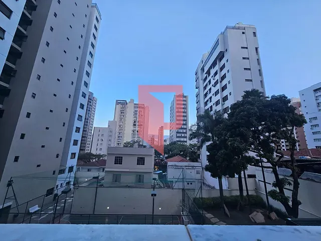 Apartamento 3 quartos e 2 banheiros, à venda, no bairro Lourdes em Belo Horizonte