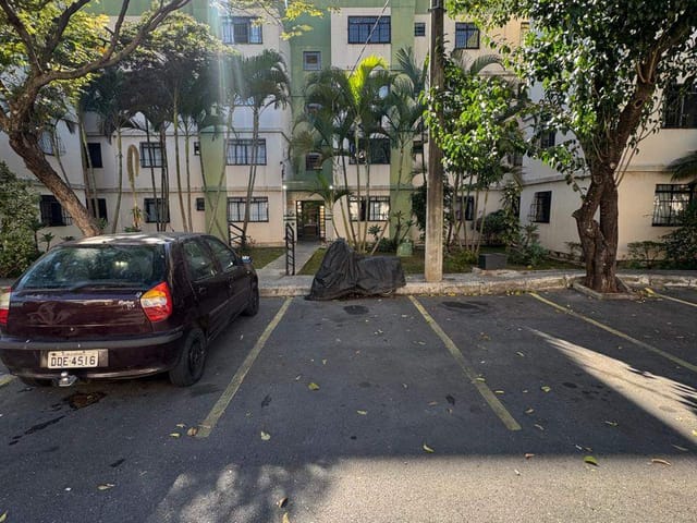 Apartamento 3 quartos e 1 banheiro, à venda, no bairro Guarani em Belo Horizonte