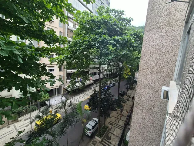 Apartamento com 50m² 1 quarto e 1 banheiro, à venda, no bairro Copacabana em Rio de Janeiro