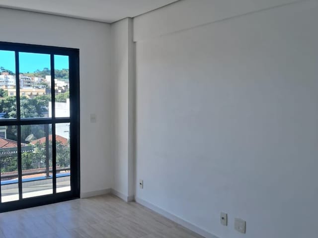 Apartamento com 95m² 3 quartos e 3 banheiros, à venda, no bairro Vila Valqueire em Rio de Janeiro
