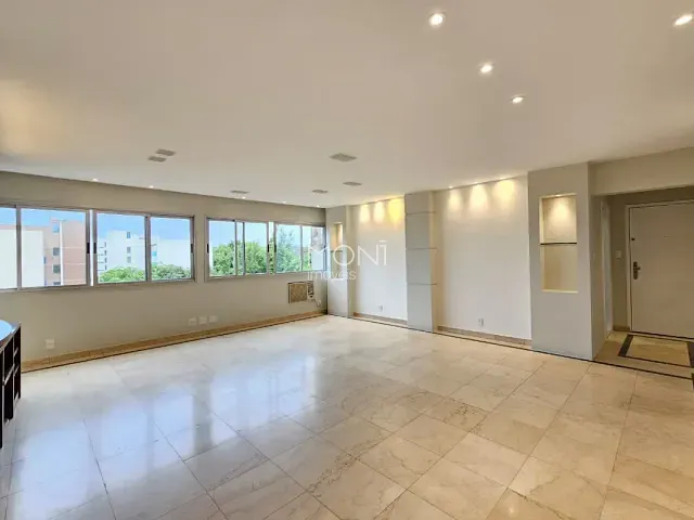 Apartamento 3 quartos e 3 banheiros, para alugar, no bairro Asa Sul em Brasília