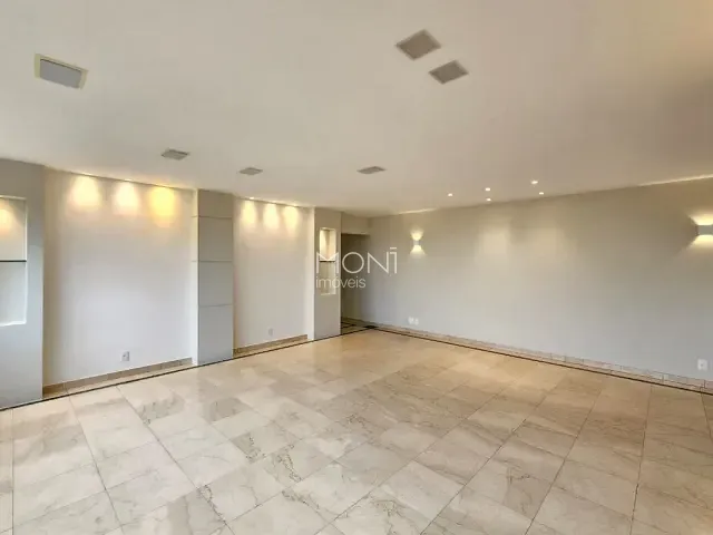 Apartamento 3 quartos e 3 banheiros, para alugar, no bairro Asa Sul em Brasília