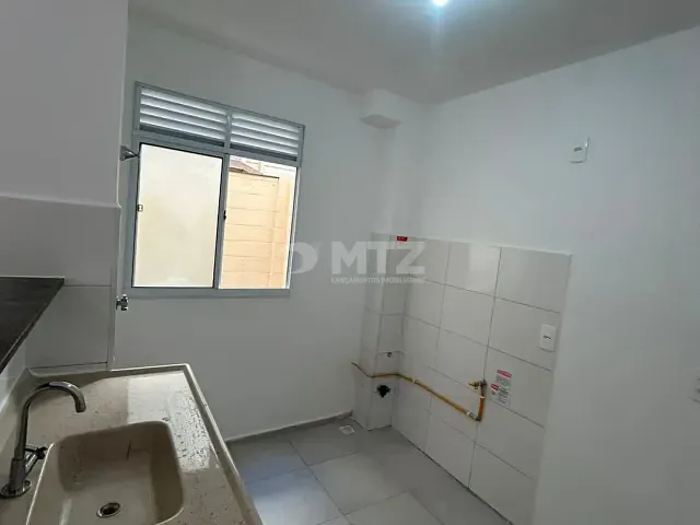 Apartamento 2 quartos e 1 banheiro, à venda, no bairro Conjunto Residencial Frei Fidelis em Botucatu