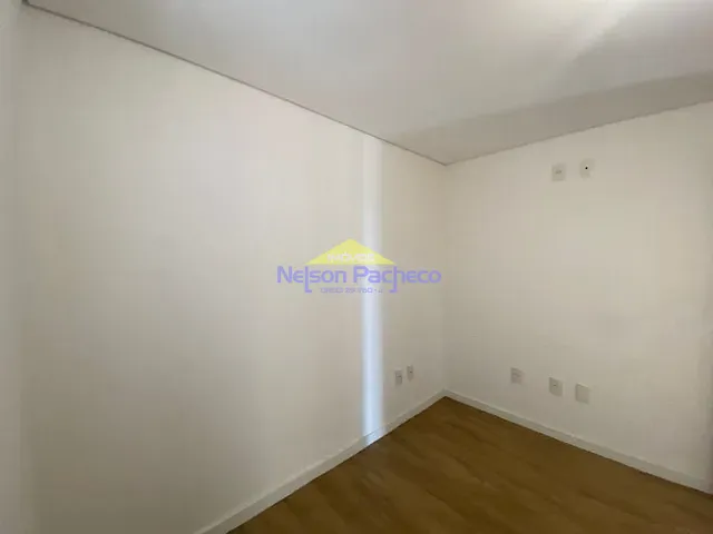 Apartamento 2 quartos e 1 banheiro, para alugar, no bairro Centro em Capivari