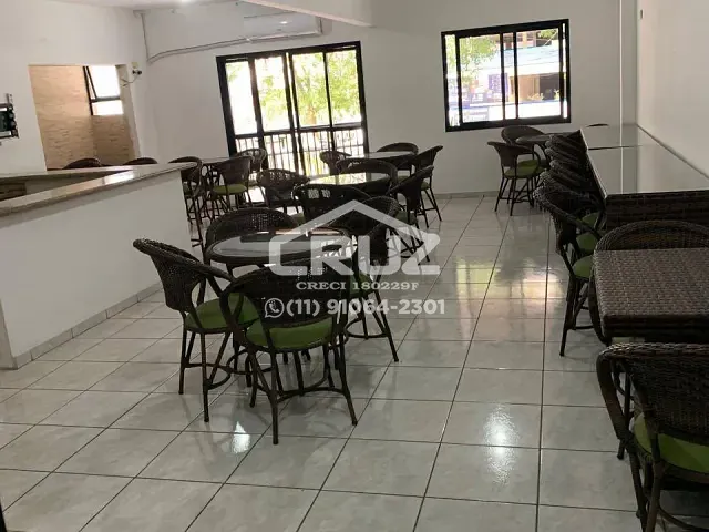 Apartamento 2 quartos e 1 banheiro, à venda, no bairro Canto do Forte em Praia Grande