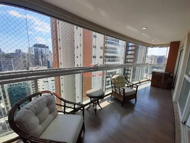 Apartamento 3 quartos e 5 banheiros, à venda, no bairro Vila Olímpia em São Paulo