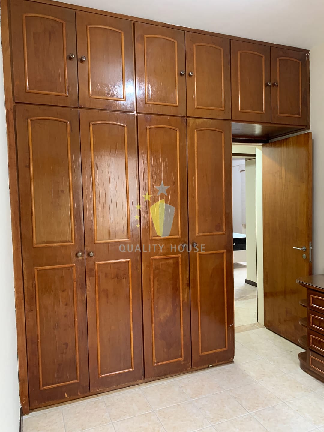 Apartamento para alugar com 3 quartos, 98m² - Foto 8