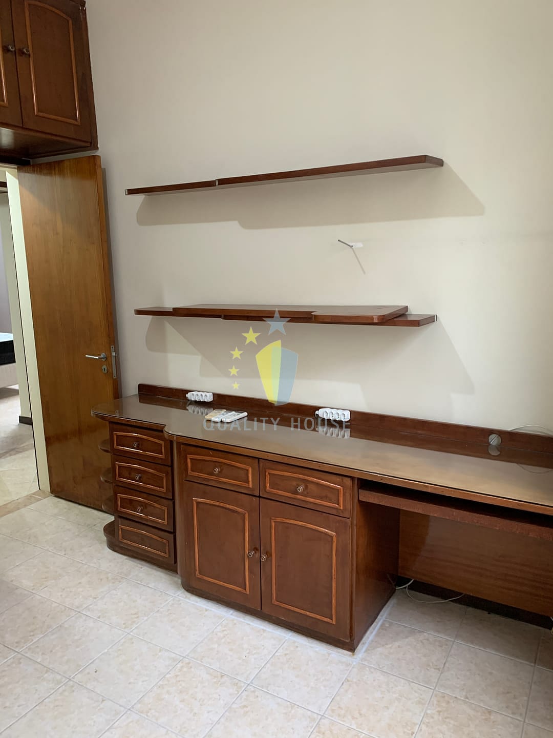 Apartamento para alugar com 3 quartos, 98m² - Foto 9