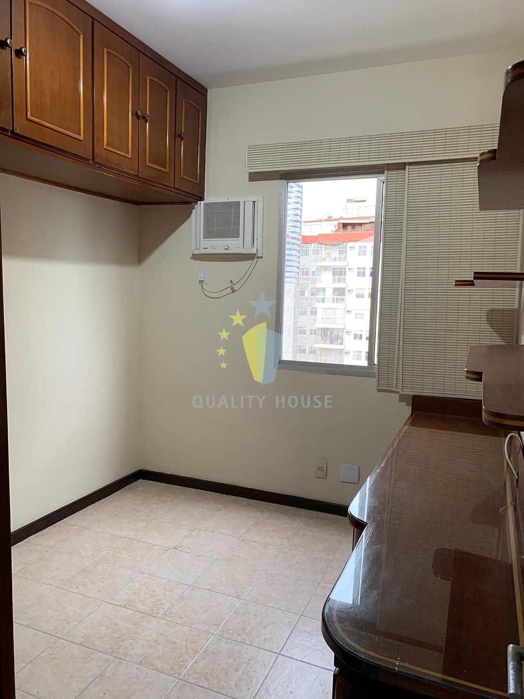 Apartamento para alugar com 3 quartos, 98m² - Foto 10