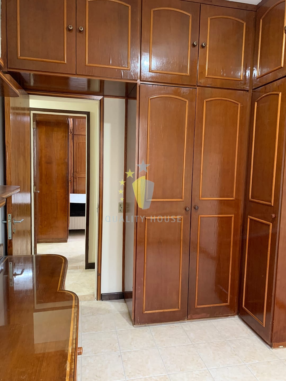 Apartamento para alugar com 3 quartos, 98m² - Foto 11