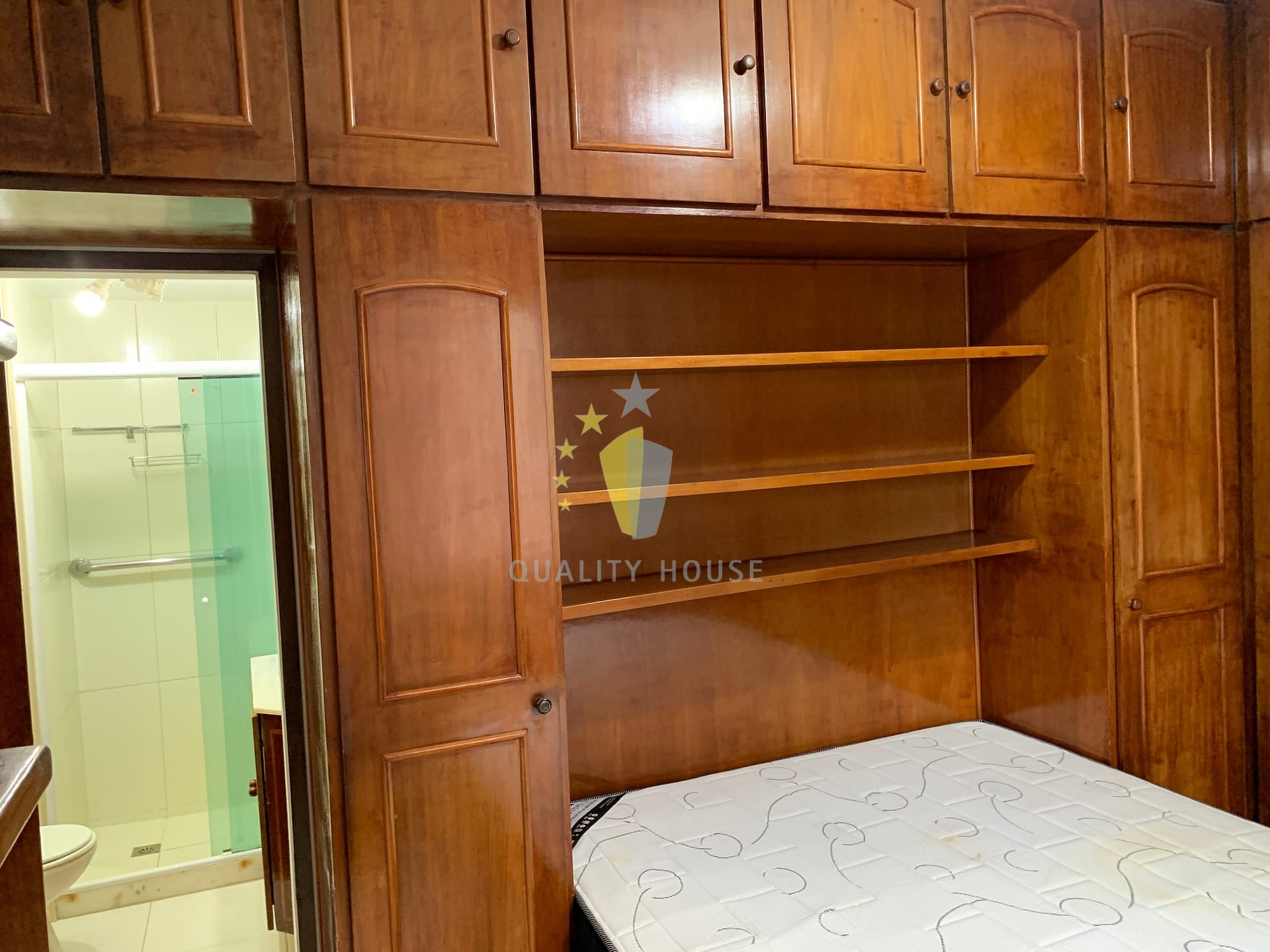 Apartamento para alugar com 3 quartos, 98m² - Foto 20