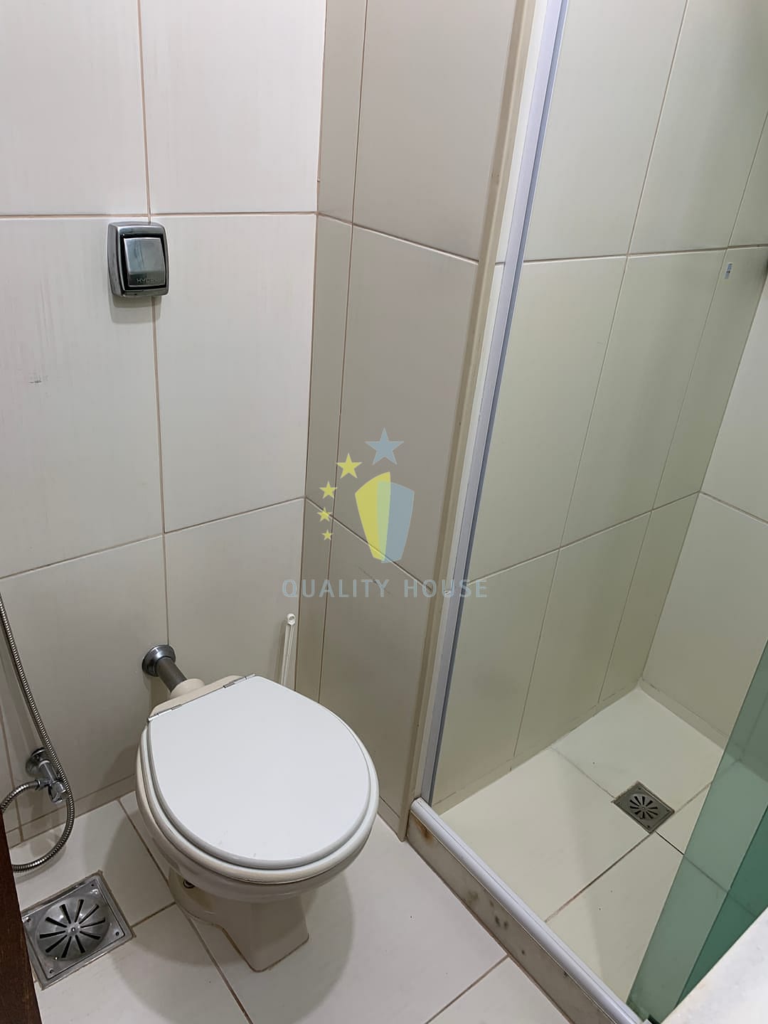 Apartamento para alugar com 3 quartos, 98m² - Foto 24