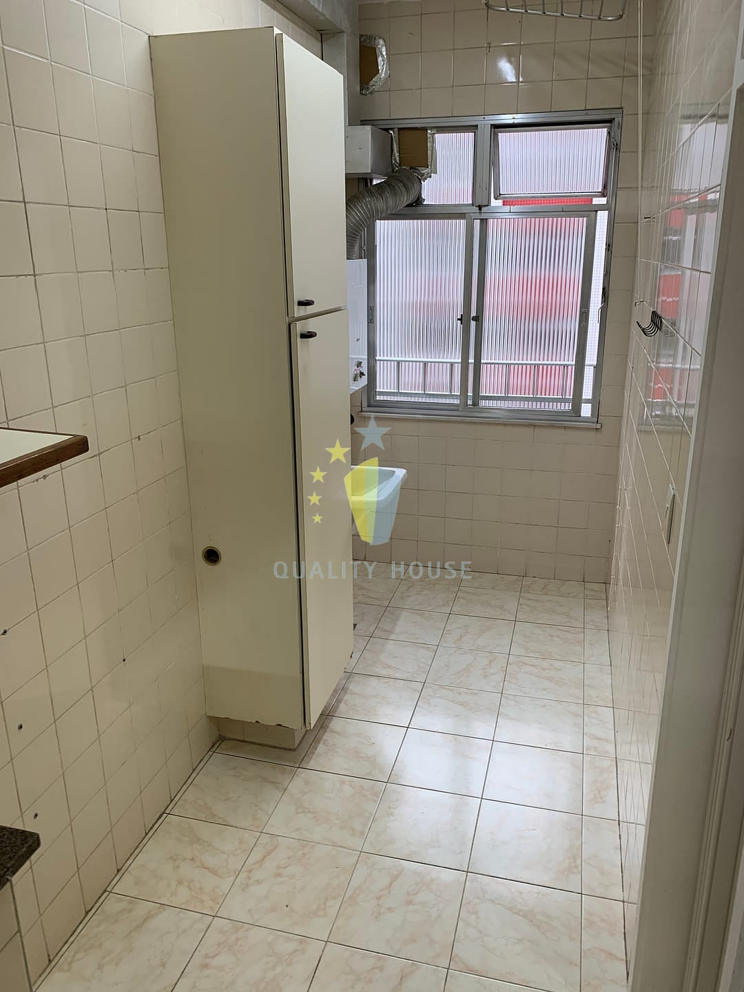 Apartamento para alugar com 3 quartos, 98m² - Foto 30