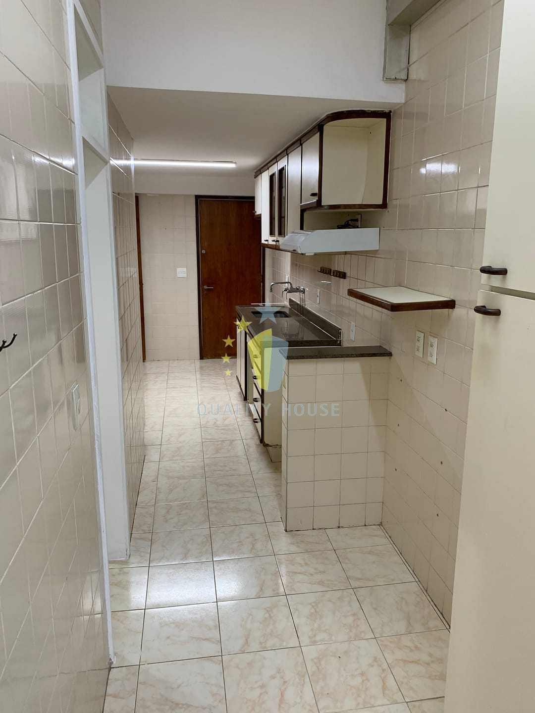Apartamento para alugar com 3 quartos, 98m² - Foto 33