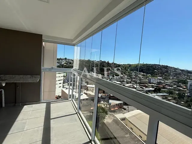 Apartamento 2 quartos e 2 banheiros, à venda, no bairro São Pedro em Juiz de Fora