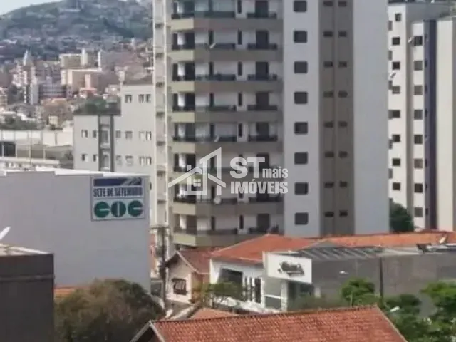 Apartamento com 241m² 5 quartos e 5 banheiros, à venda, no bairro Centro em Poços de Caldas