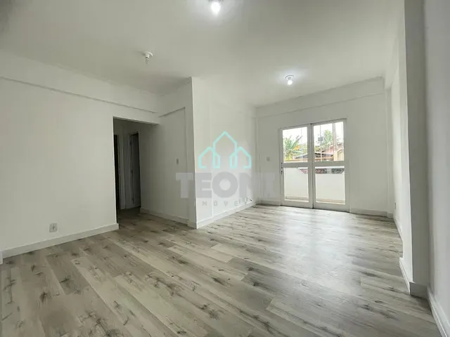Apartamento com 65m² 2 quartos e 2 banheiros, à venda, no bairro Parque Sao Luis em Taubaté
