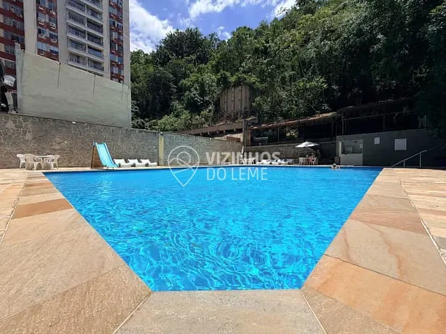 Apartamento com 82m² 2 quartos e 2 banheiros, à venda, no bairro Leme em Rio de Janeiro