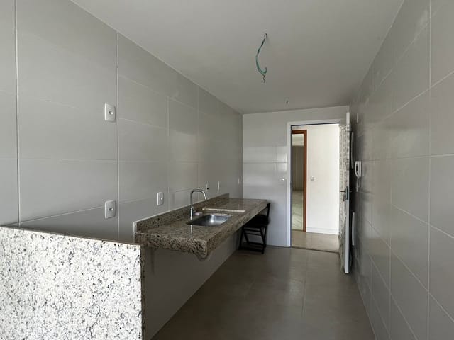 Apartamento com 62m² 2 quartos e 2 banheiros, à venda, no bairro Palmeiras em Cabo Frio