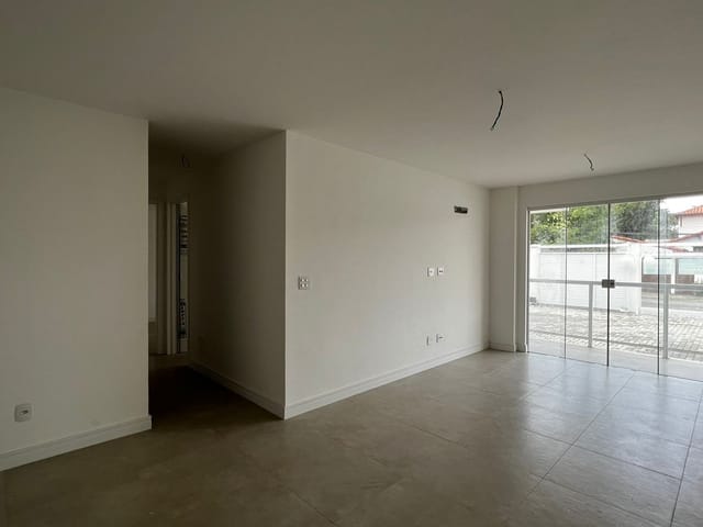 Apartamento com 62m² 2 quartos e 2 banheiros, à venda, no bairro Palmeiras em Cabo Frio