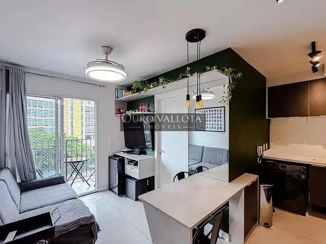 Apartamento 2 quartos e 1 banheiro, à venda, no bairro Cambuci em São Paulo