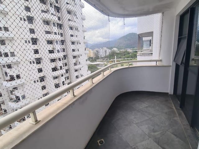 Apartamento com 70m² 2 quartos e 2 banheiros, para alugar, no bairro Barra da Tijuca em Rio de Janeiro