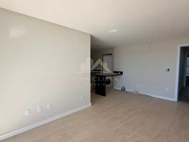 Apartamento 2 quartos e 1 banheiro, à venda, no bairro Vale do Ipê em Juiz de Fora