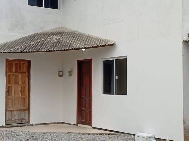 Foto do Apartamento - 🏡✨ Apartamento Térreo para Aluguel no Campeche com Excelente Localização e Vaga Exclusiva para Moto 🌴🚲 | Costão Sul Imóveis