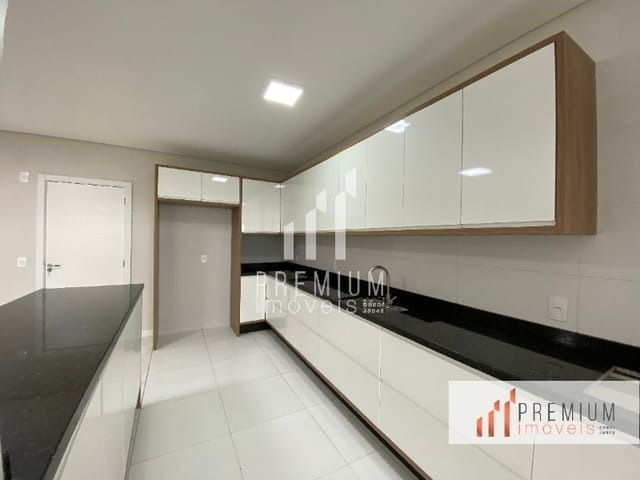 Cobertura / Penthouse com 107m² 3 quartos e 2 banheiros, à venda, no bairro CENTRO em PONTA GROSSA