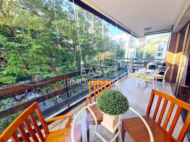 Apartamento com 228m² 4 quartos e 4 banheiros, à venda, no bairro Lagoa em Rio de Janeiro