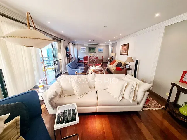 Apartamento com 228m² 4 quartos e 4 banheiros, à venda, no bairro Lagoa em Rio de Janeiro