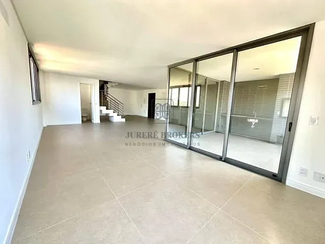 Apartamento 4 quartos e 5 banheiros, à venda, no bairro Jurerê em Florianópolis