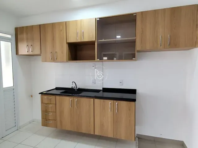 Apartamento com 49m² 2 quartos e 1 banheiro, para alugar, no bairro Vila São João em Guarulhos