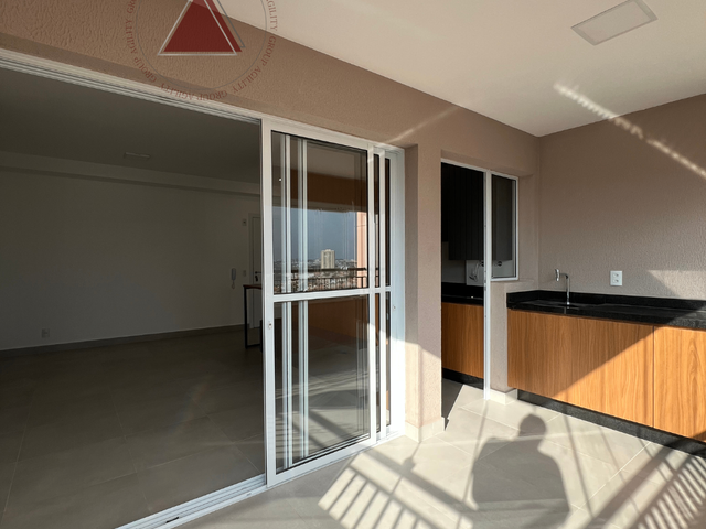 Apartamento com 84m² 2 quartos e 2 banheiros, para alugar, no bairro Centro em Franca