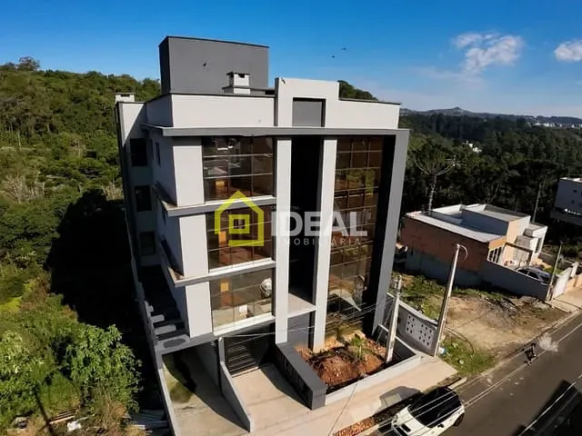Apartamento 2 quartos e 2 banheiros, à venda, no bairro Parque de Exposições em Concórdia